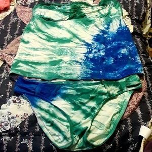 Lucky tie dye swimsuit 2 piece